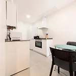 Dwo Abaster Appartement