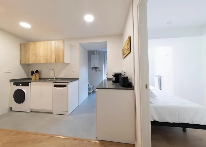 Dwo Abaster ソリア