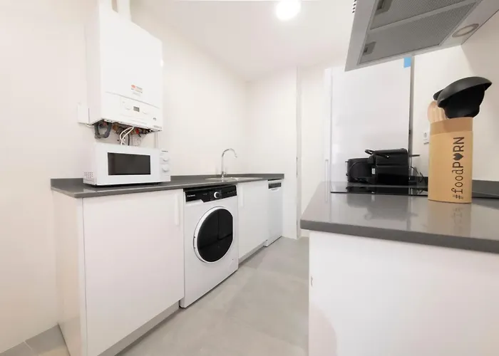 Dwo Abaster アパート