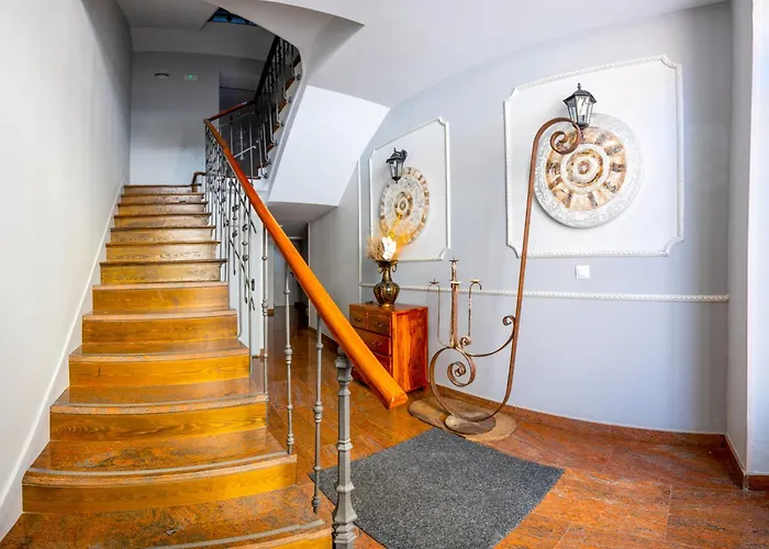 Dwo Abaster アパート *